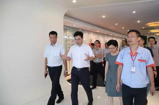 上虞区委书记陶关锋调研华孚党建工作 给予肯定并提出希望
