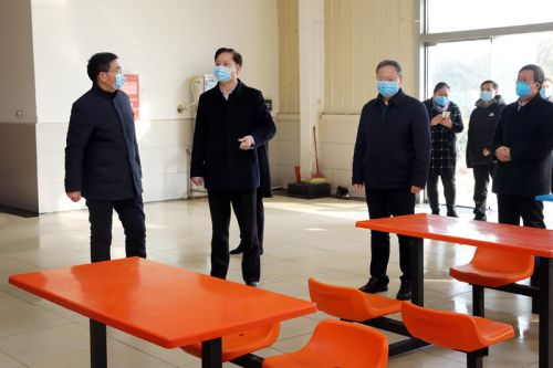 黄晓武到淮北华孚调研防疫防控工作