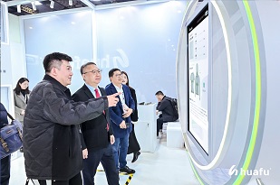 【展会焦点】孙会长点赞，华孚创新引领产业技术与AI技术的深度融合